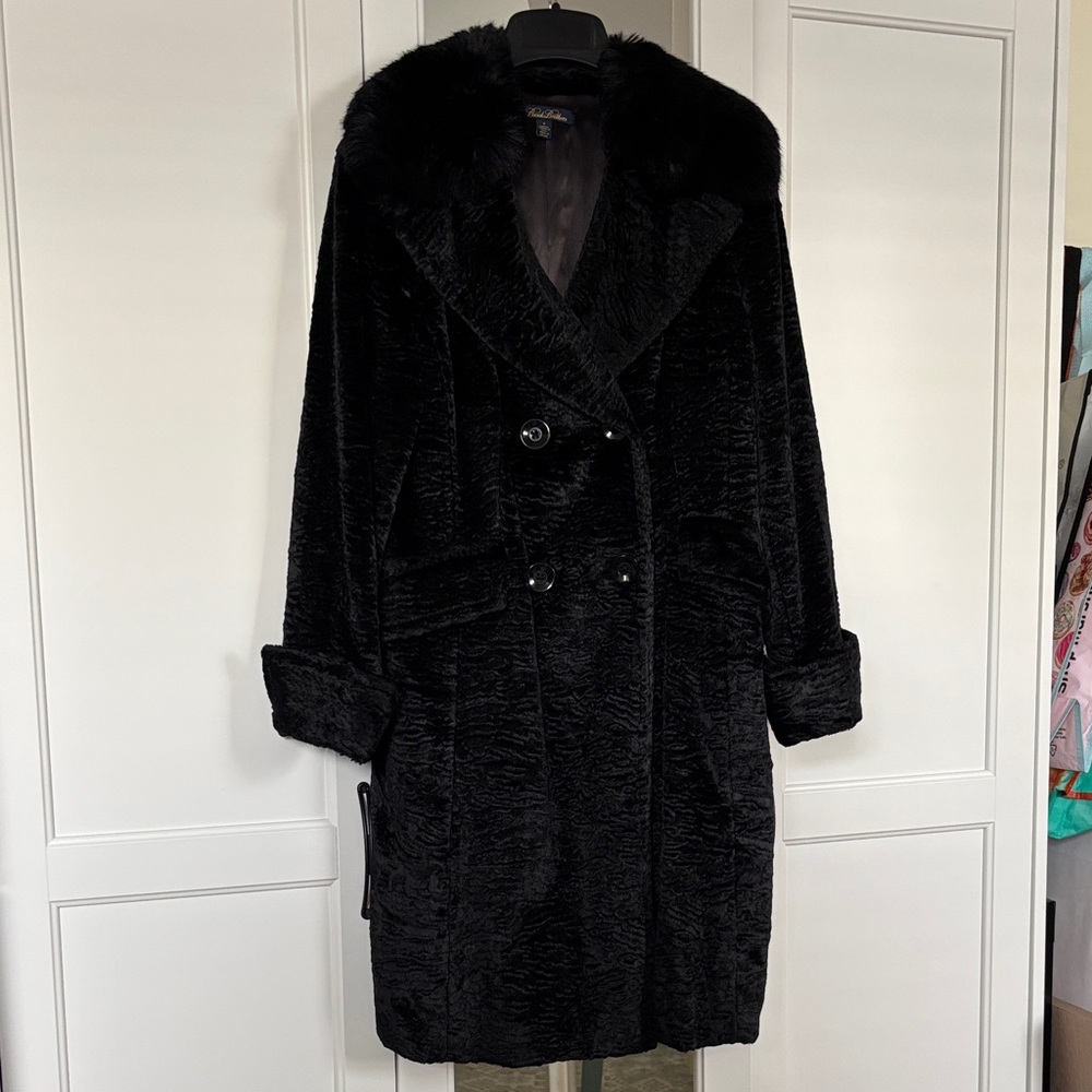 Brooks Brothers 1818 Black faux Fur Coat 6 Petite